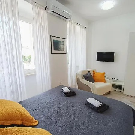 Apartman Vesna Apartment Rijeka Exterior photo